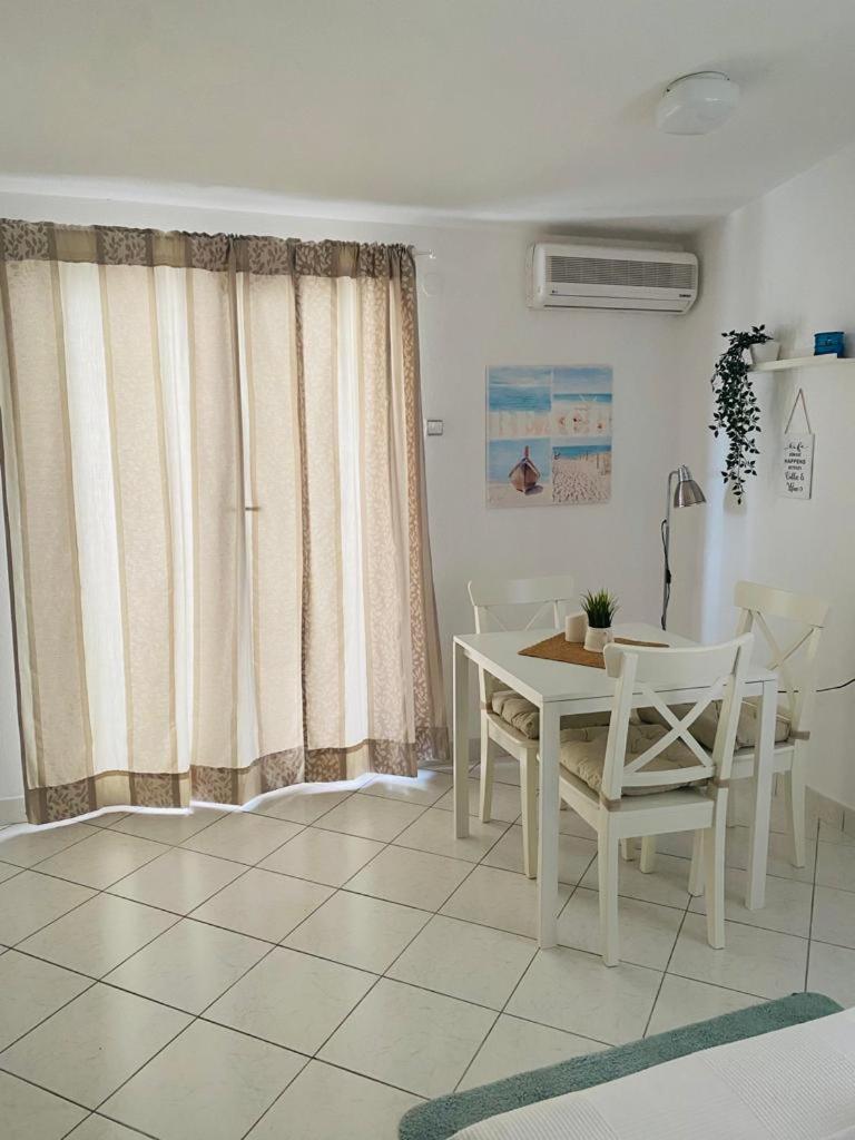 Apartments Milicevic Rogoznica  Dış mekan fotoğraf